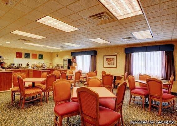 Towneplace Suites By Marriott Hadley Amherst מראה חיצוני תמונה
